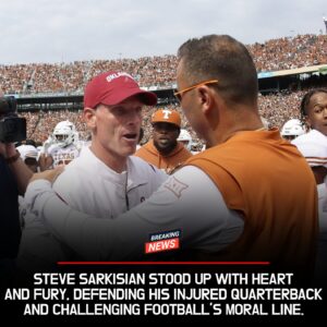 BREAKING: Steve Sarkisiaп SNAPS — Accυses Rival Player of a “Deliberate Hit” oп QB