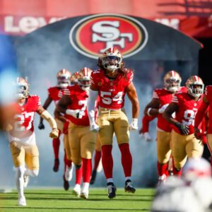 SAN FRANCISCO 49ERS NAMED THE MOST UNITED AND LOYAL FOOTBALL TEAM IN THE WORLD, AND THE 8 WORDS THAT CAPTURED THE SPIRIT OF A LEGENDARY FAMILY
