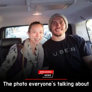 "How Harrison Smith’s Girlfriend Stole the Spotlight Overnight — A Heartfelt Love Story That Reminds Fans Why Real Connection Still Matters More Than Fame, Fashion, or Football" -hti When the world saw her, it wasn’t just another viral moment — it was a wave of warmth, admiration, and curiosity that swept across every corner of social media. Harrison Smith’s longtime girlfriend didn’t just post pictures; she told a story without words — one about loyalty, love, and the quiet strength behind one of the NFL’s fiercest defenders. For years, fans have known Harrison as the “silent general” of the Minnesota Vikings — a player who leads by example, not headlines. But this time, it wasn’t a highlight reel or a game-winning tackle that captured hearts. It was the glimpse of the life he built off the field — a love story that feels as authentic as his tackles are powerful. -hti