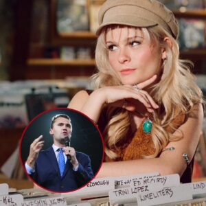 Tears, Courage, and an Unspoken Message: How Darci Lynne’s Unexpected Moment on Stage with Charlie Kirk Left Millions Speechless, and Proved the Power of Heart Over Politics - pm