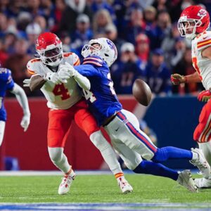 Chiefs’ latest practice squad roster moves brings back veteran defender at the cost of a standout undrafted wide receiver -hti