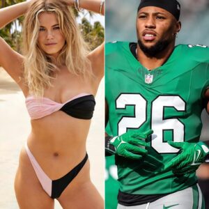 SI Model Reveals She Divorced Her NFL Husband Because Of His P*nis Size - tuta