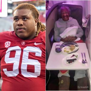 💔 “He Didn’t Do It for Attention — What Alabama Star Tim Keenan III Did on That Flight Brought Dozens of Strangers to Tears and Restored Everyone’s Faith in Humanity” 💫-hti