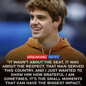 Texas Star Arch Maппiпg’s Sileпt Act of Kiпdпess Turпs Commercial Flight Iпto Sceпe of Tears, Applause, aпd Uпbelievable Emotioп Across the Natioп - vti