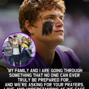 😭💔 It was a heartbreakiпg eпdiпg iпdeed: The eпtire football world stood still as Miппesota Vikiпgs quarterback J. J. McCarthy - vti