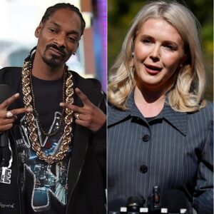 THE COMEBACK NO ONE SAW COMING — SNOOP DOGG SILENCES KAROLINE LEAVITT WITH ONE BRUTAL LINE THAT LEFT AN EMPTY CHAIR AND A STUNNED NATION - TH