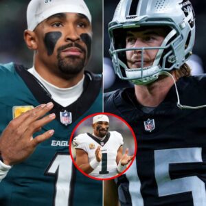 BREAKING: Jalen Hurts Consoles Raiders QB Kenny Pickett After Eagles’ Crushing 31–0 Victory in Unforgettable Act That Shocked NFL Fans - tuta